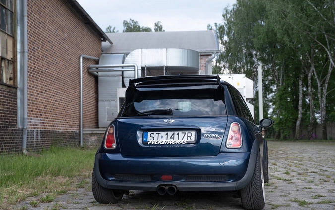 MINI Cooper S cena 16000 przebieg: 221000, rok produkcji 2005 z Tychy małe 529